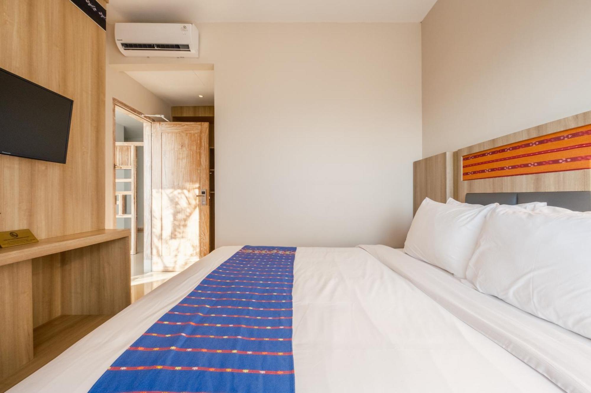 Dejavu 2.0 Hotel Bajo Komodo Labuan Bajo Luaran gambar