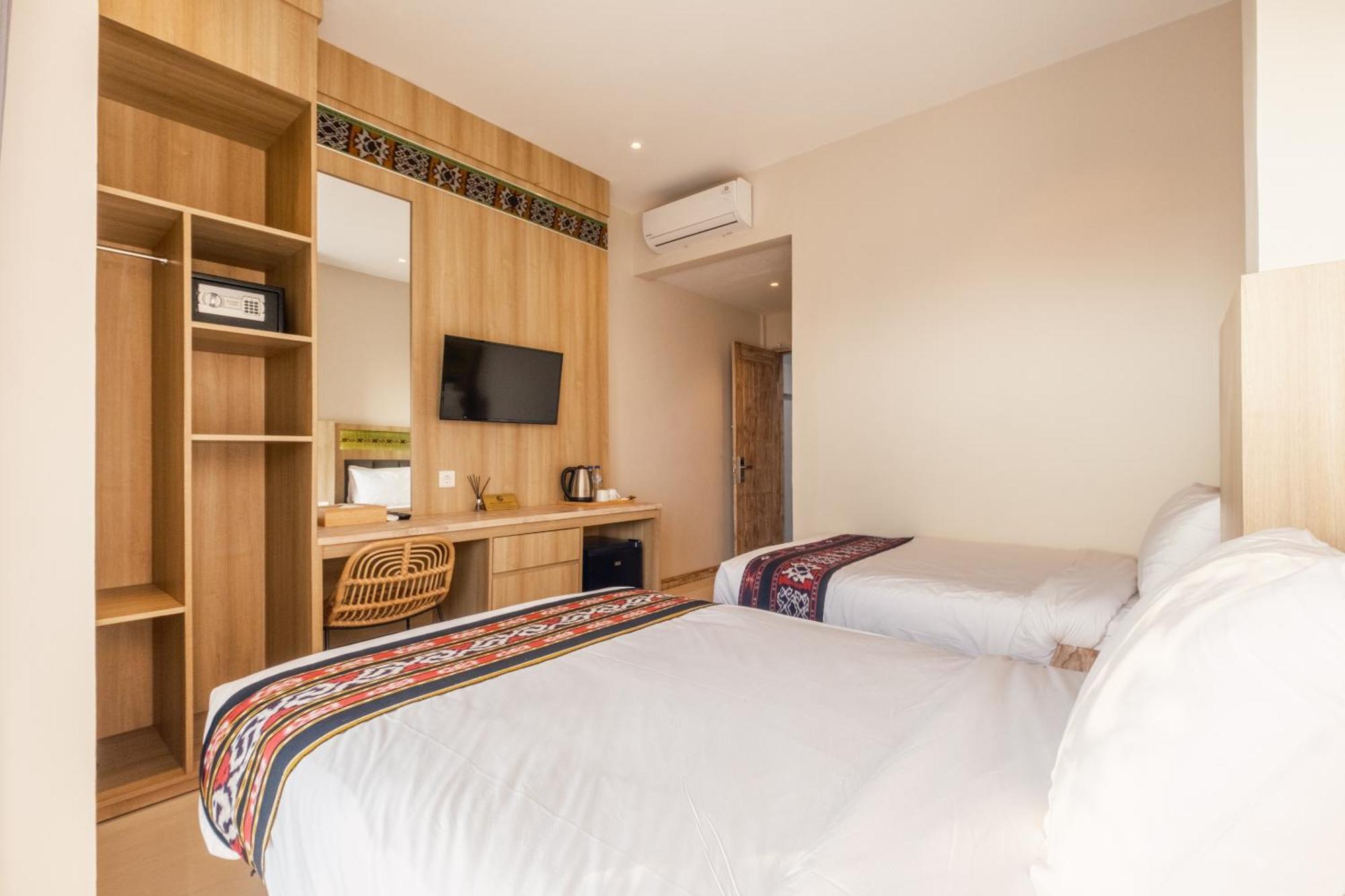 Dejavu 2.0 Hotel Bajo Komodo Labuan Bajo Luaran gambar